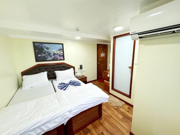 Custom Built 133 | Maldives Legend Zen