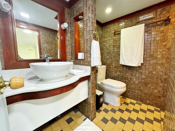 Custom Built 133 | Maldives Legend Zen