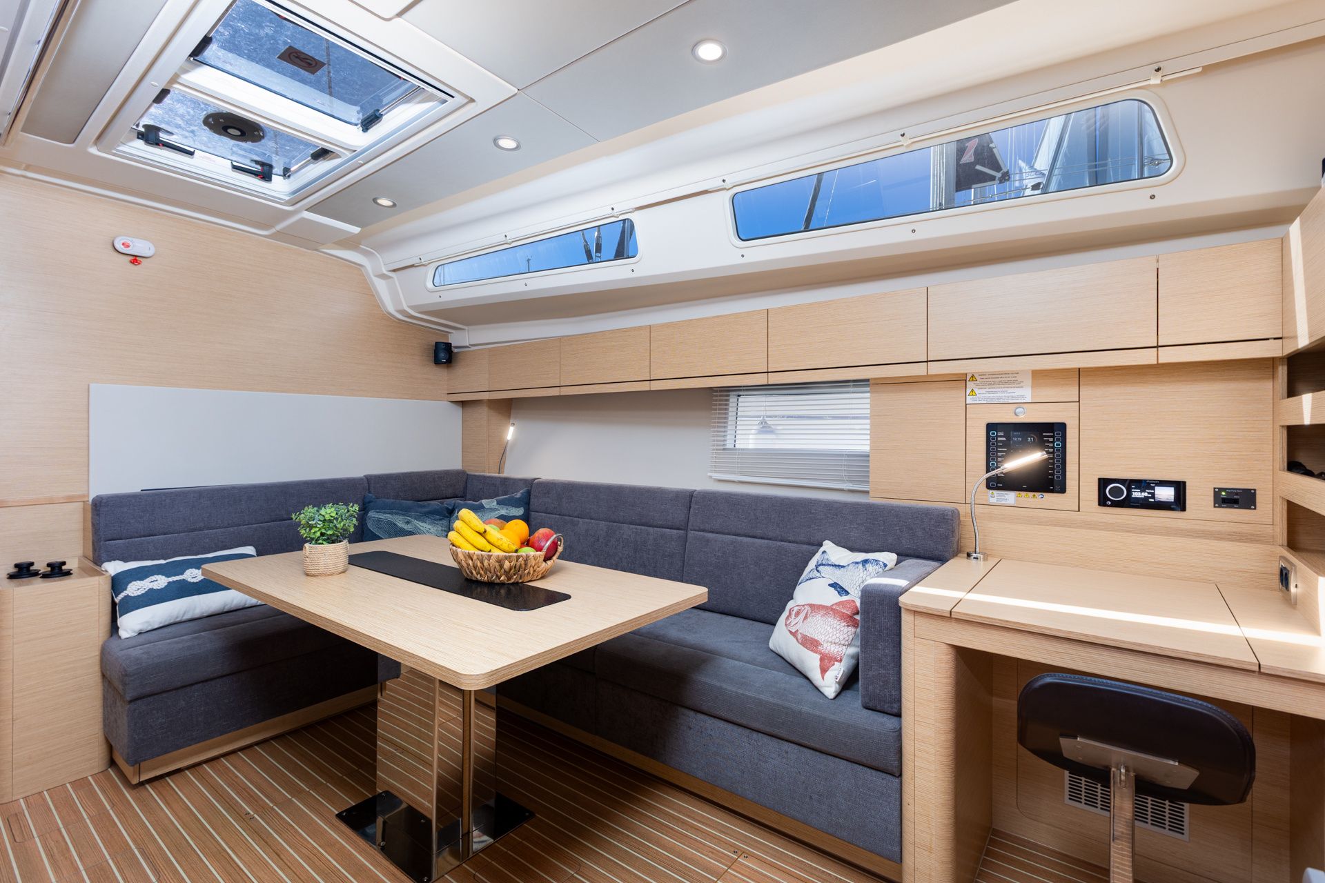 Hanse 508 | Box of Chocolate