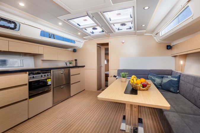 Hanse 508 | Box of Chocolate