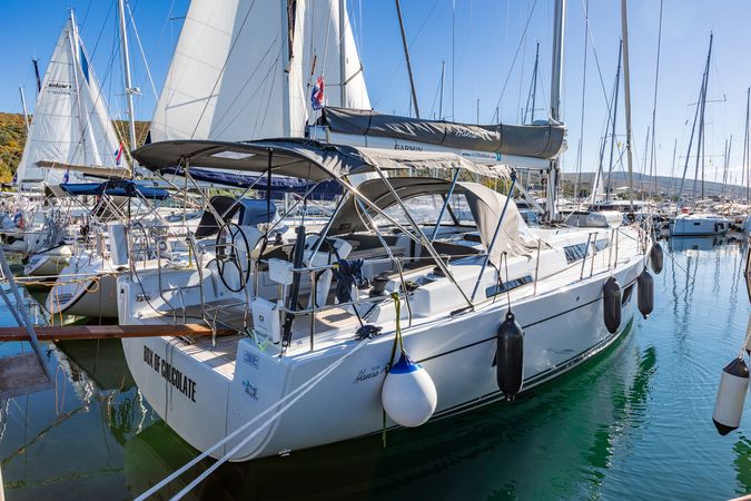 Hanse 508 | Box of Chocolate