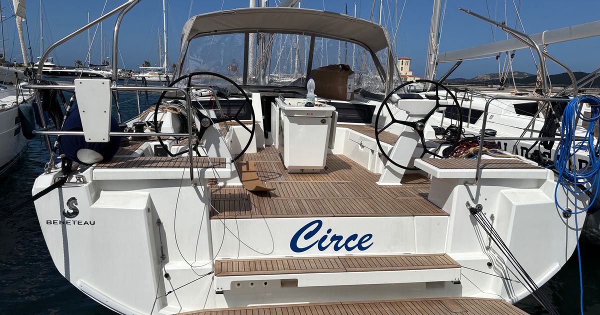 Sailing yacht Beneteau Oceanis 46.1 Circe for rent - Italy | Boataround