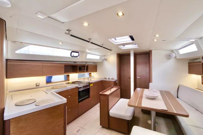 Beneteau Oceanis 46.1 | Circe