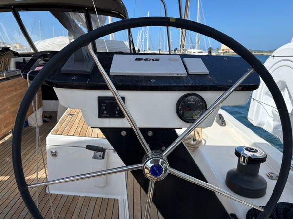 Dufour 470 | Dione