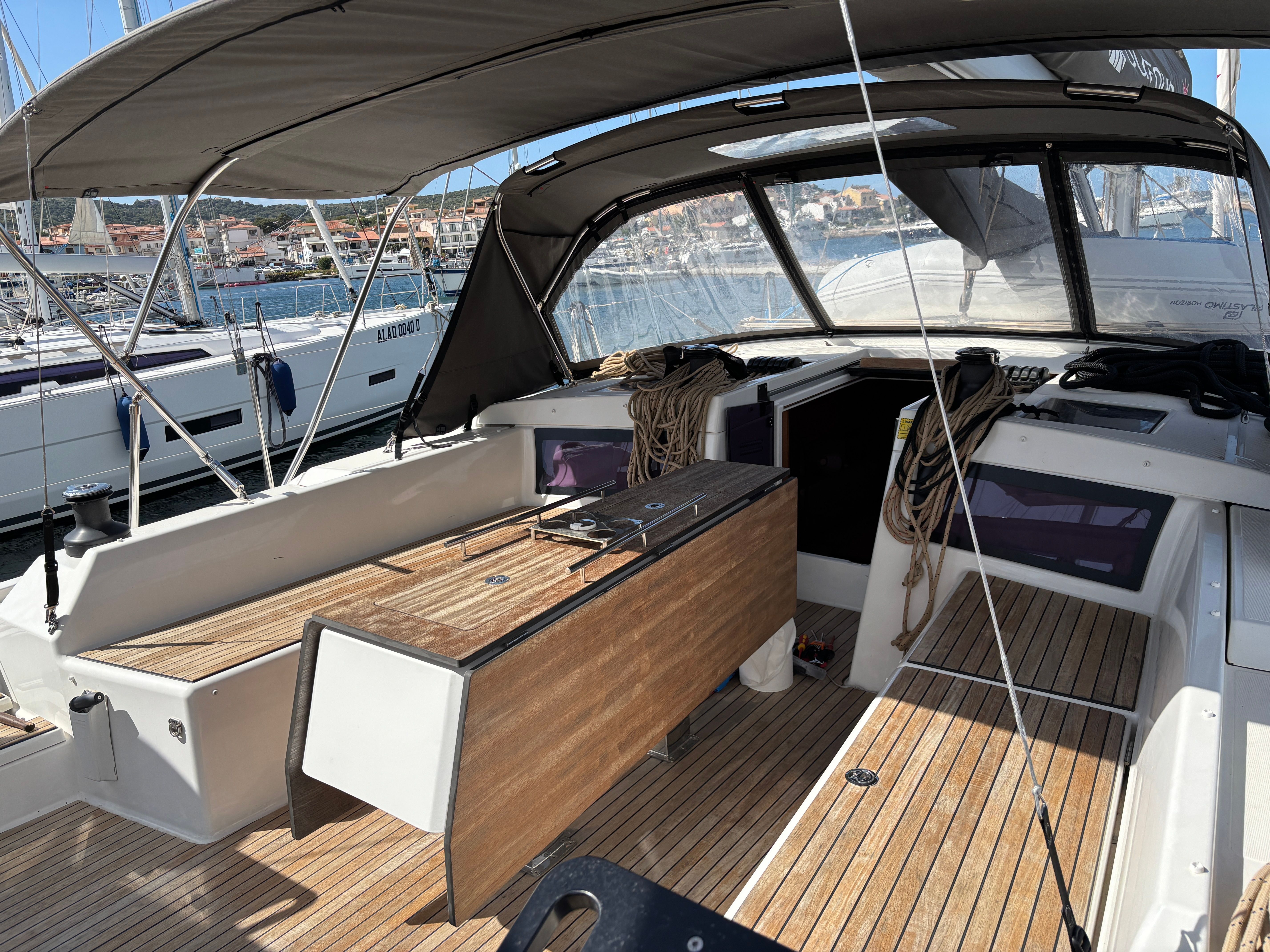 Dufour 470 | Dione