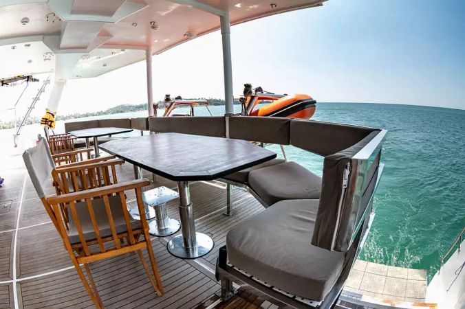 Custom Built 51 | Emerald