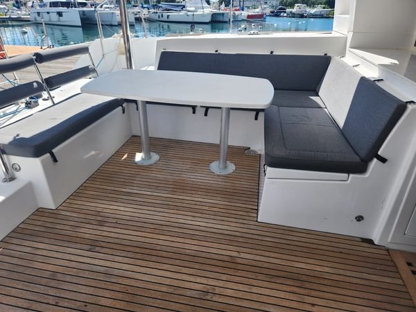 Lagoon 450 F | Bumbu