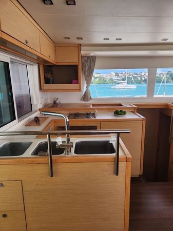 Lagoon 450 F | Bumbu