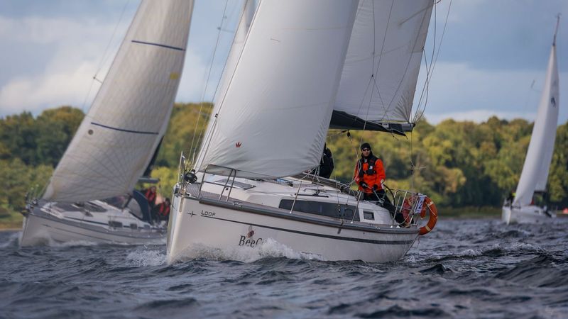 Bavaria Cruiser 34 | Loop