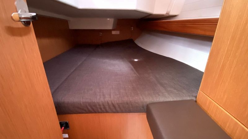 Bavaria Cruiser 34 | Loop