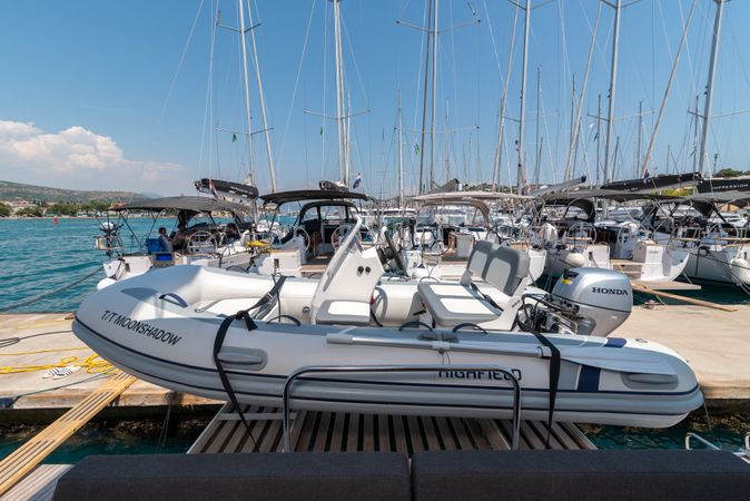 Lagoon 51 | Moonshadow