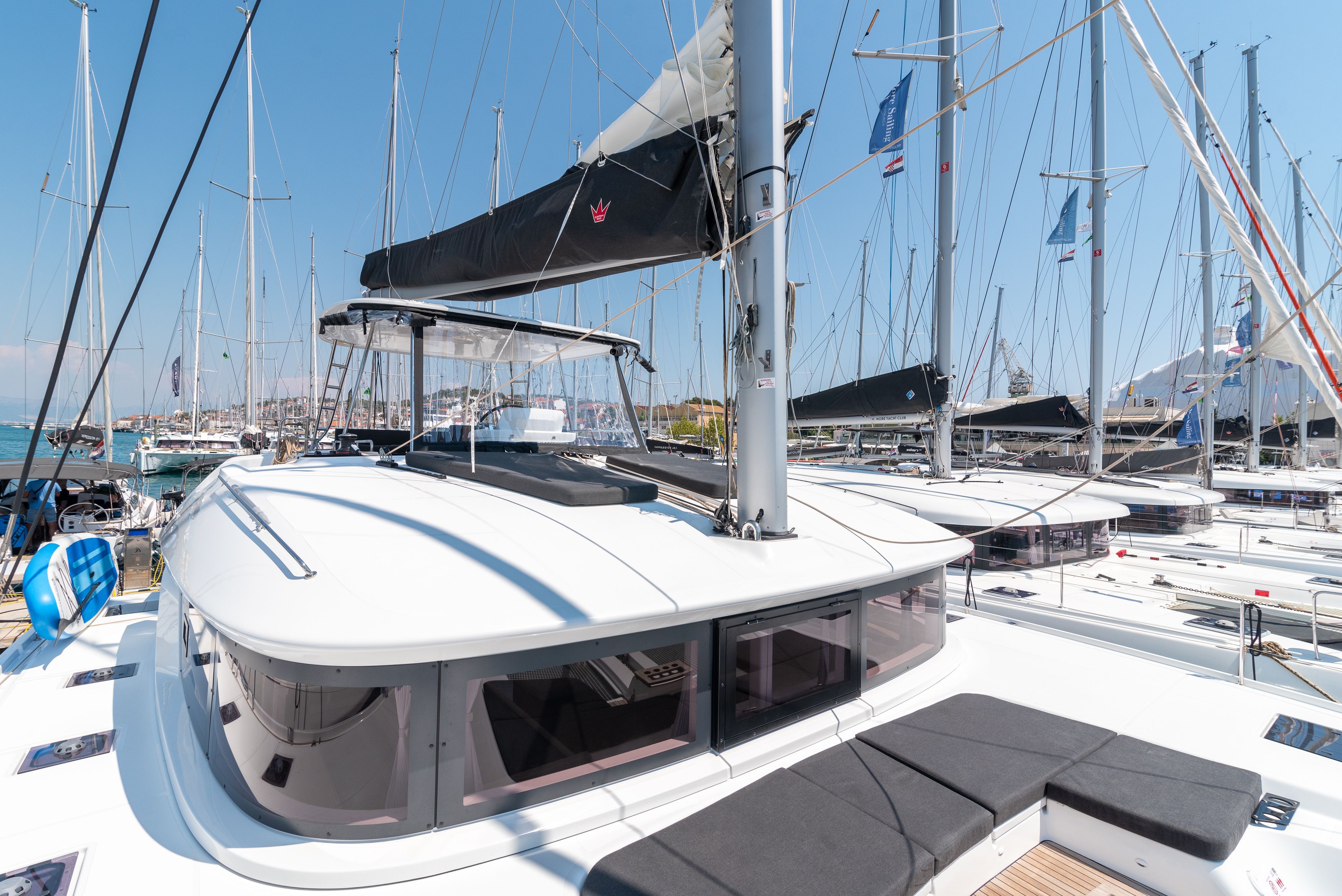 Lagoon 51 | Moonshadow