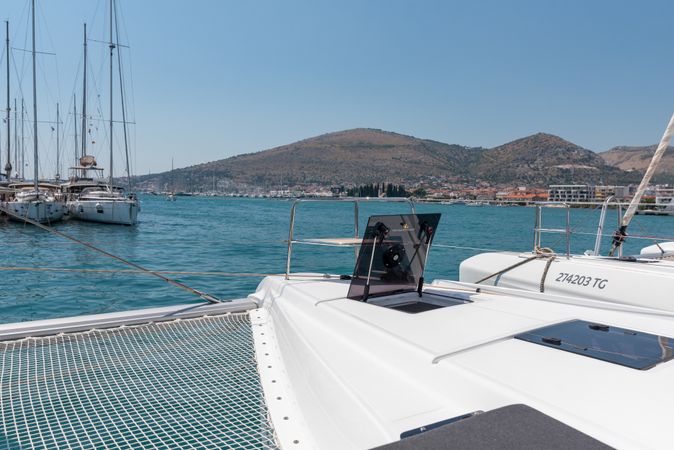 Lagoon 51 | Moonshadow