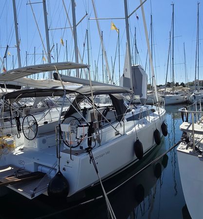 Jeanneau Sun Odyssey 380 | Leo