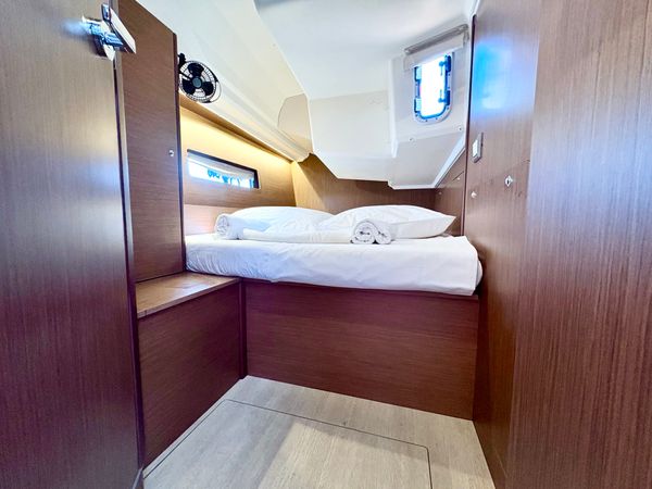 Beneteau Oceanis 40.1 | Bestsennyy