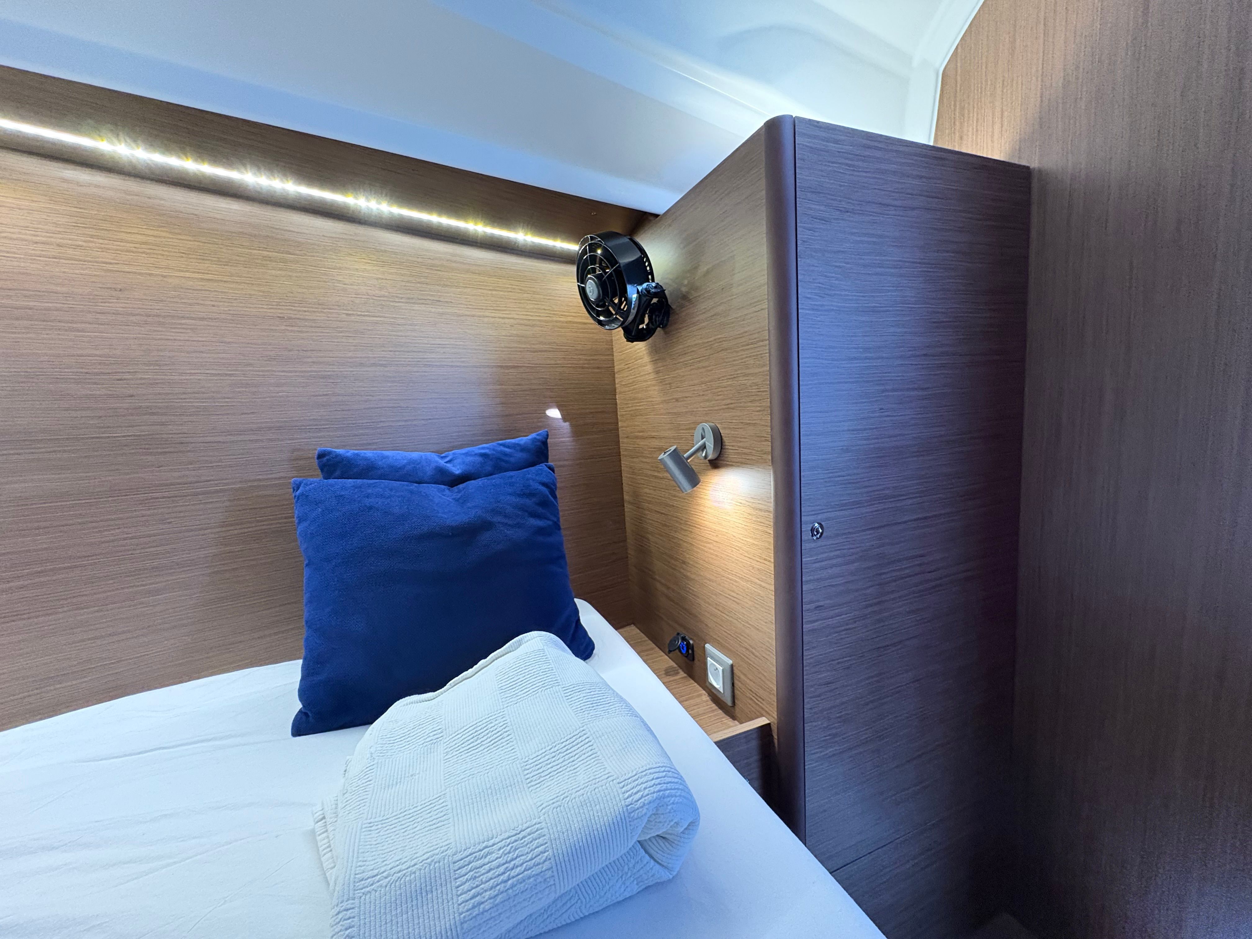 Beneteau Oceanis 40.1 | Bestsennyy