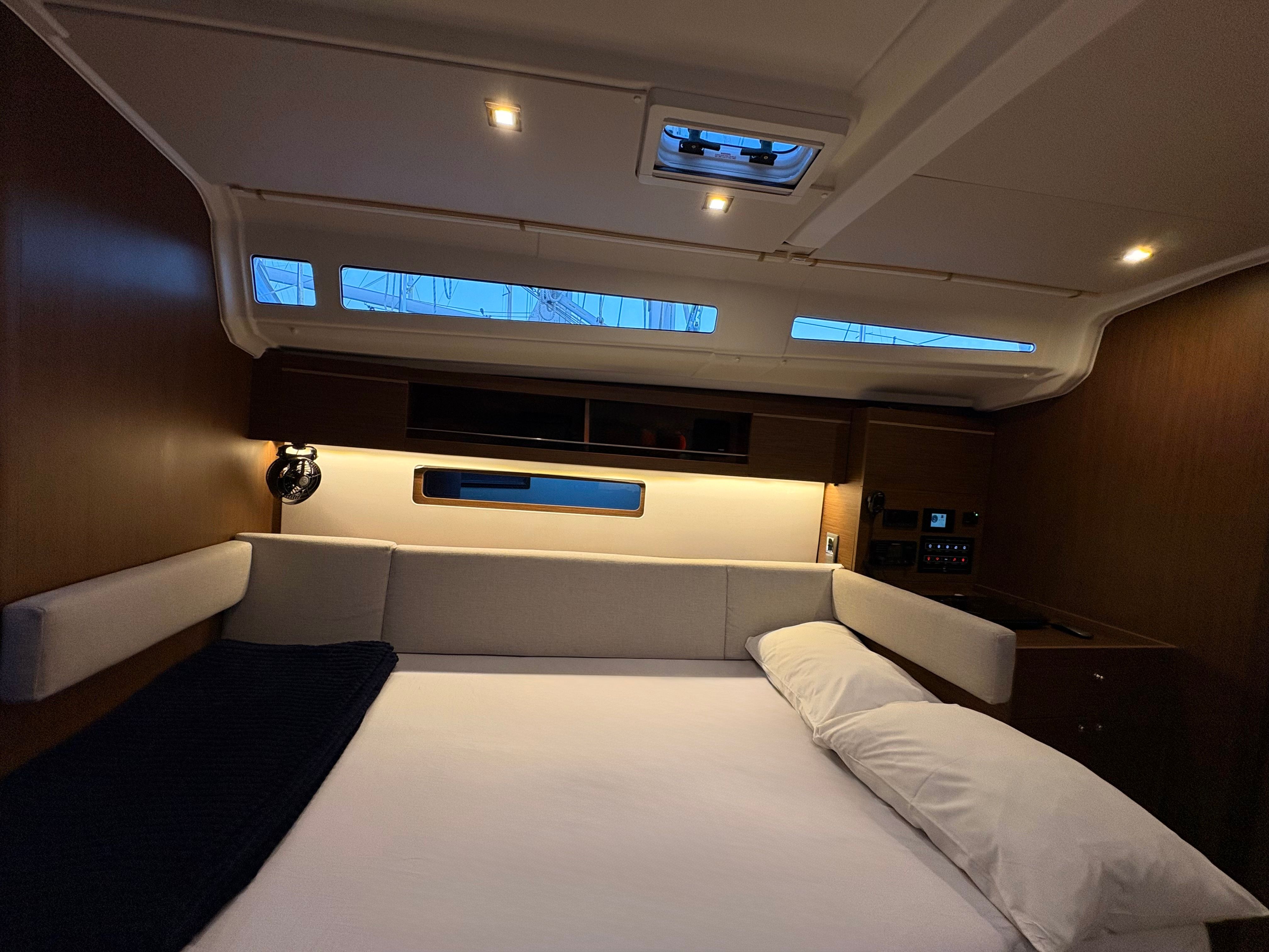 Beneteau Oceanis 40.1 | Bestsennyy