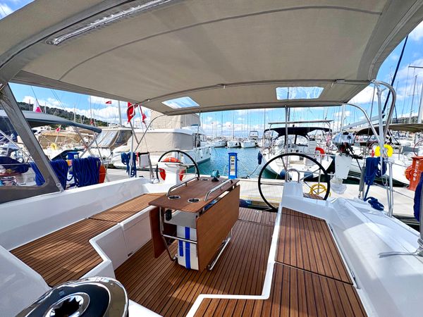 Beneteau Oceanis 40.1 | Bestsennyy