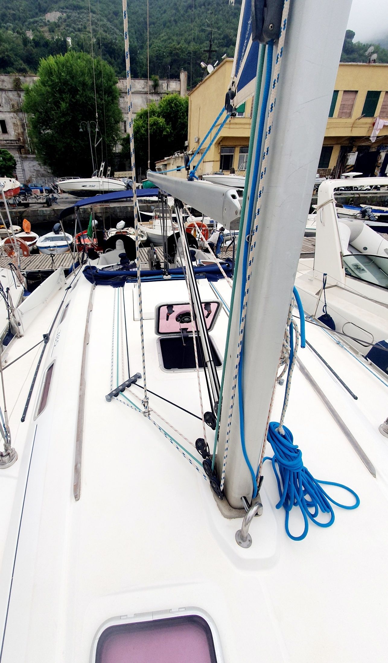 Dufour 385 | Mistral