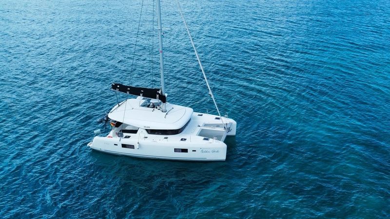 Lagoon 42 | Golden Bride