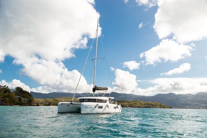 Lagoon 42 | Golden Bride