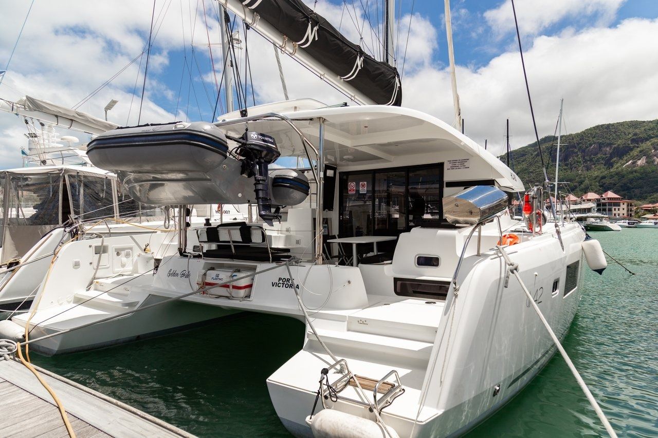 Lagoon 42 | Golden Bride