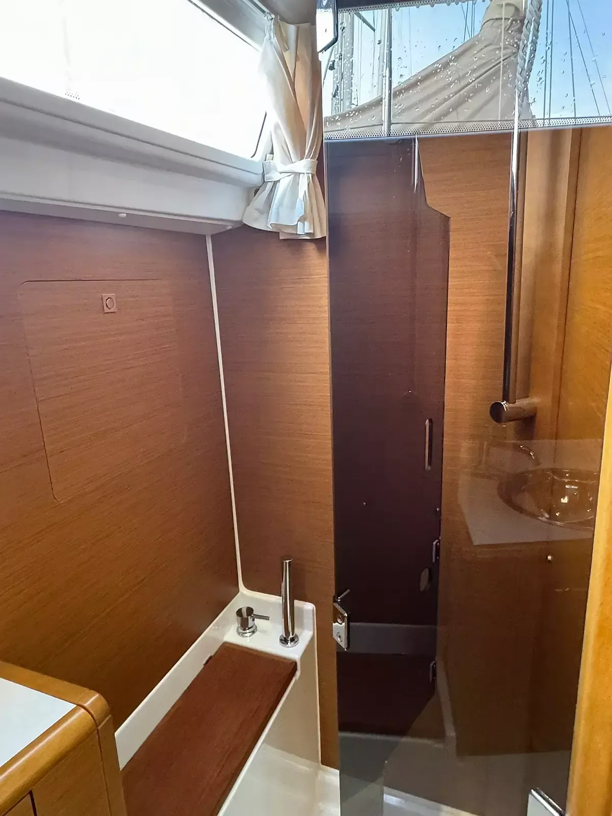 Jeanneau Sun Odyssey 409 | ZikkZakk