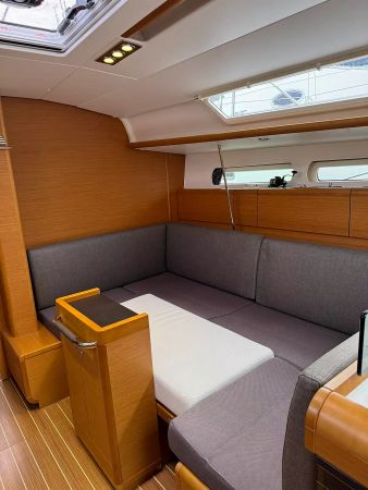 Jeanneau Sun Odyssey 409 | ZikkZakk