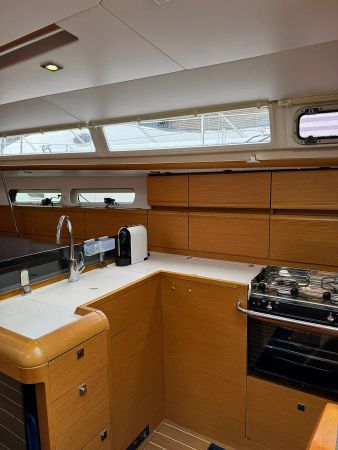 Jeanneau Sun Odyssey 409 | ZikkZakk