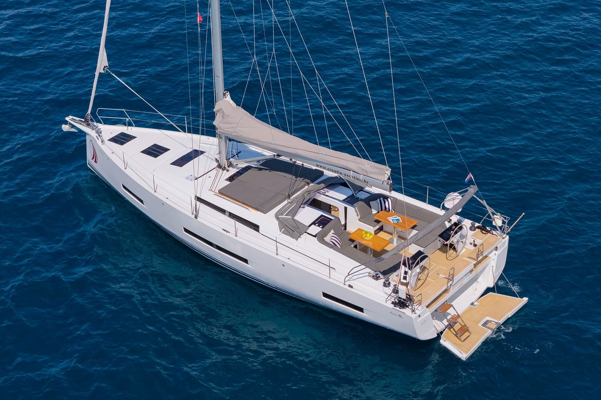 Hanse 510 | Amber