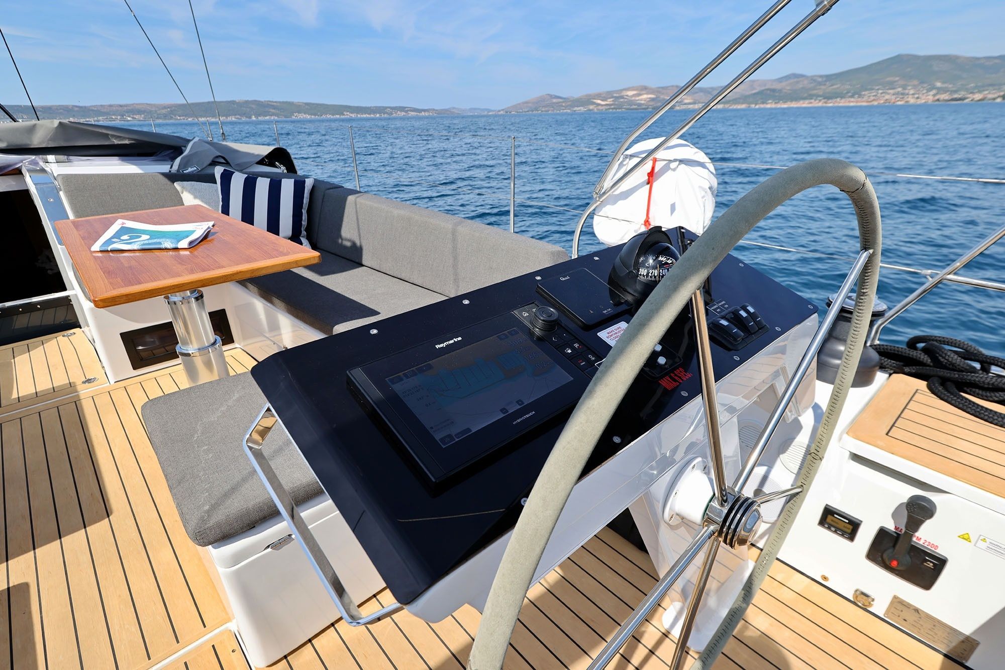 Hanse 510 | Amber