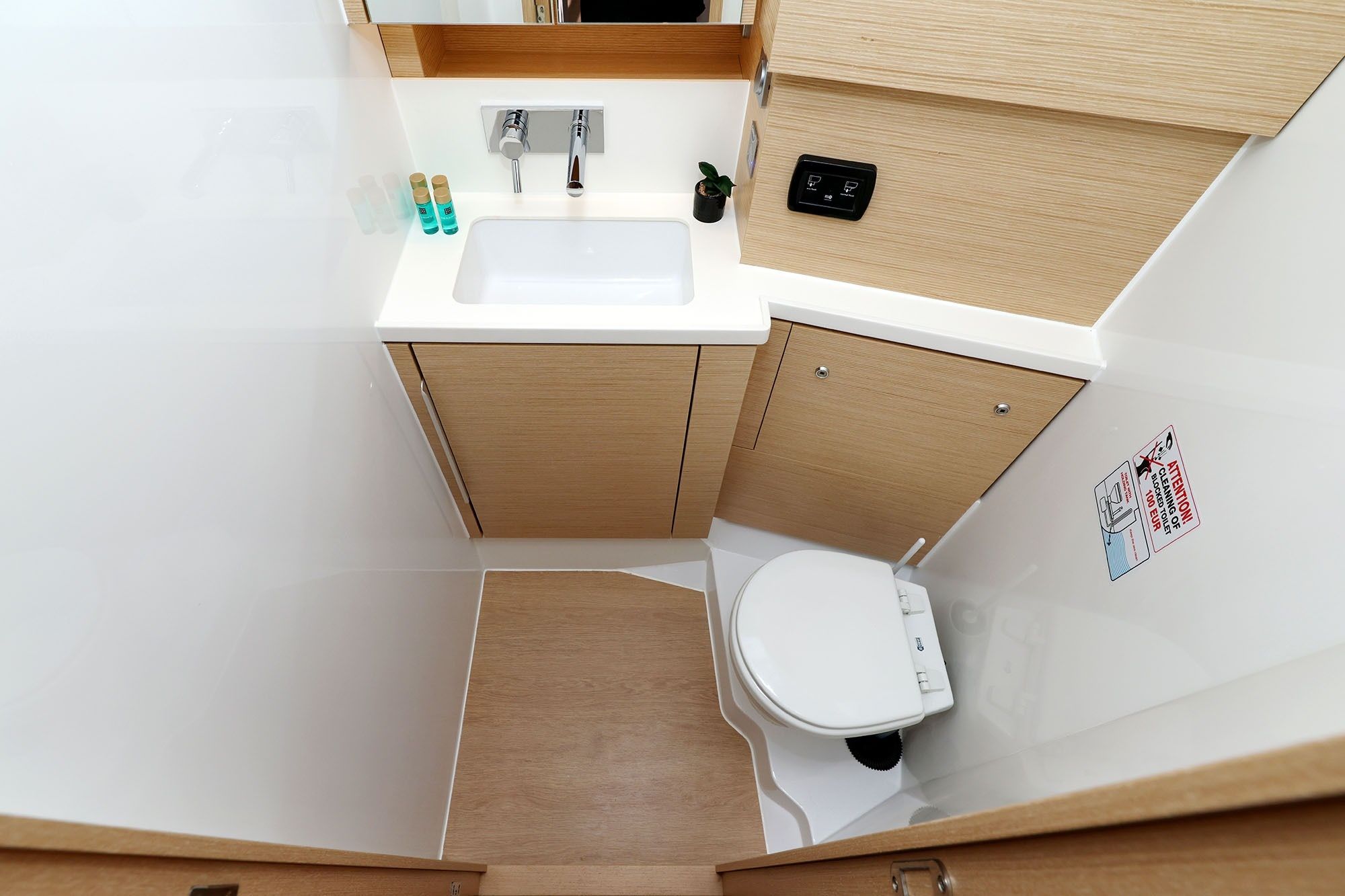 Hanse 510 | Amber