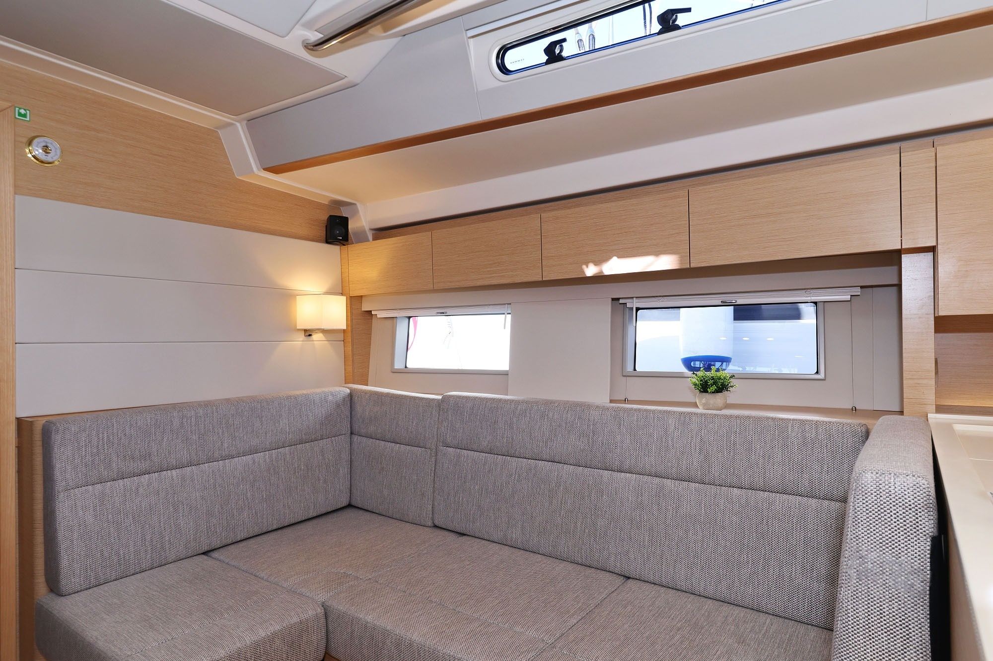 Hanse 588 | Citrus