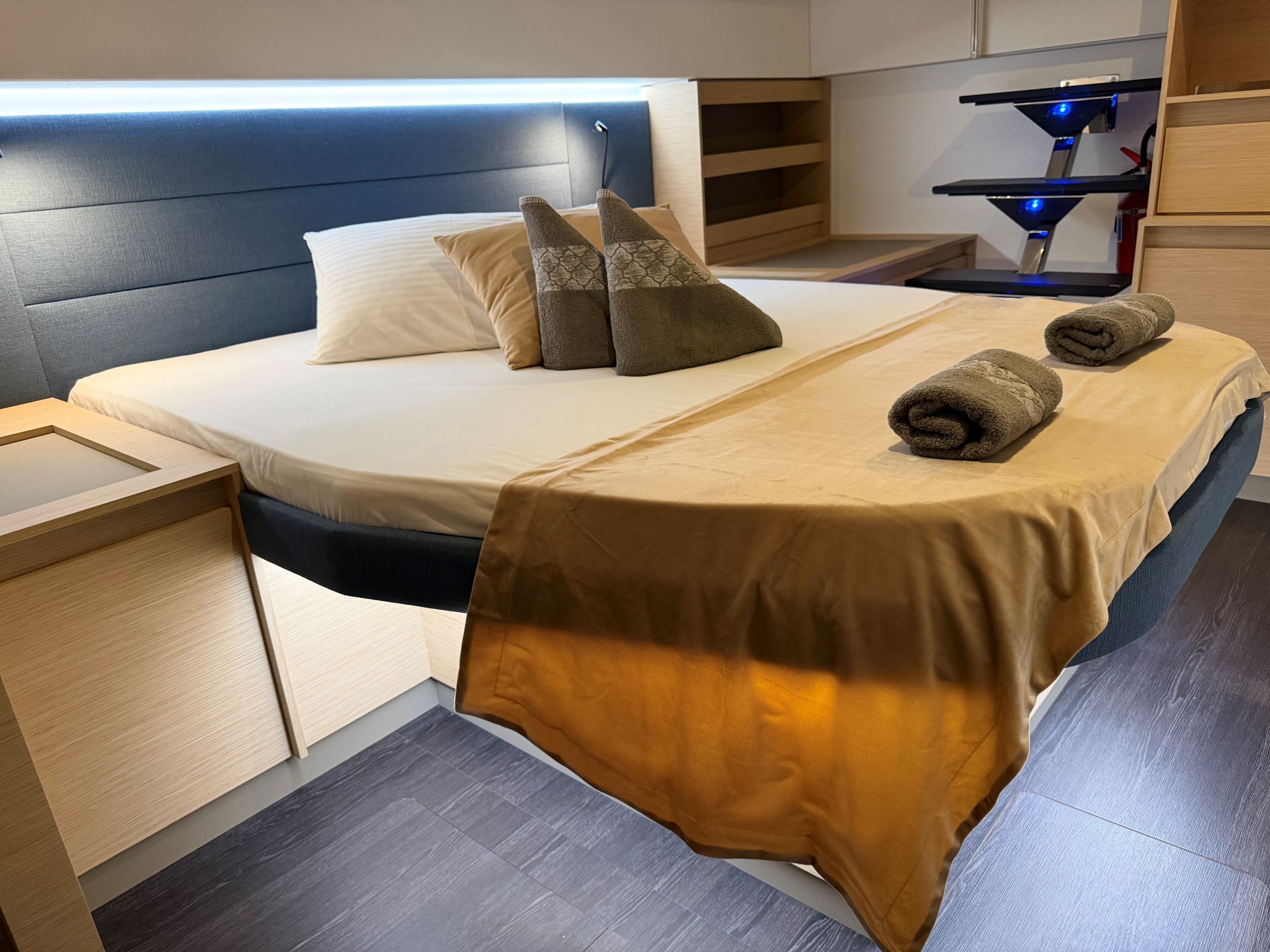 Fountaine Pajot Aura 51 | Sunrise