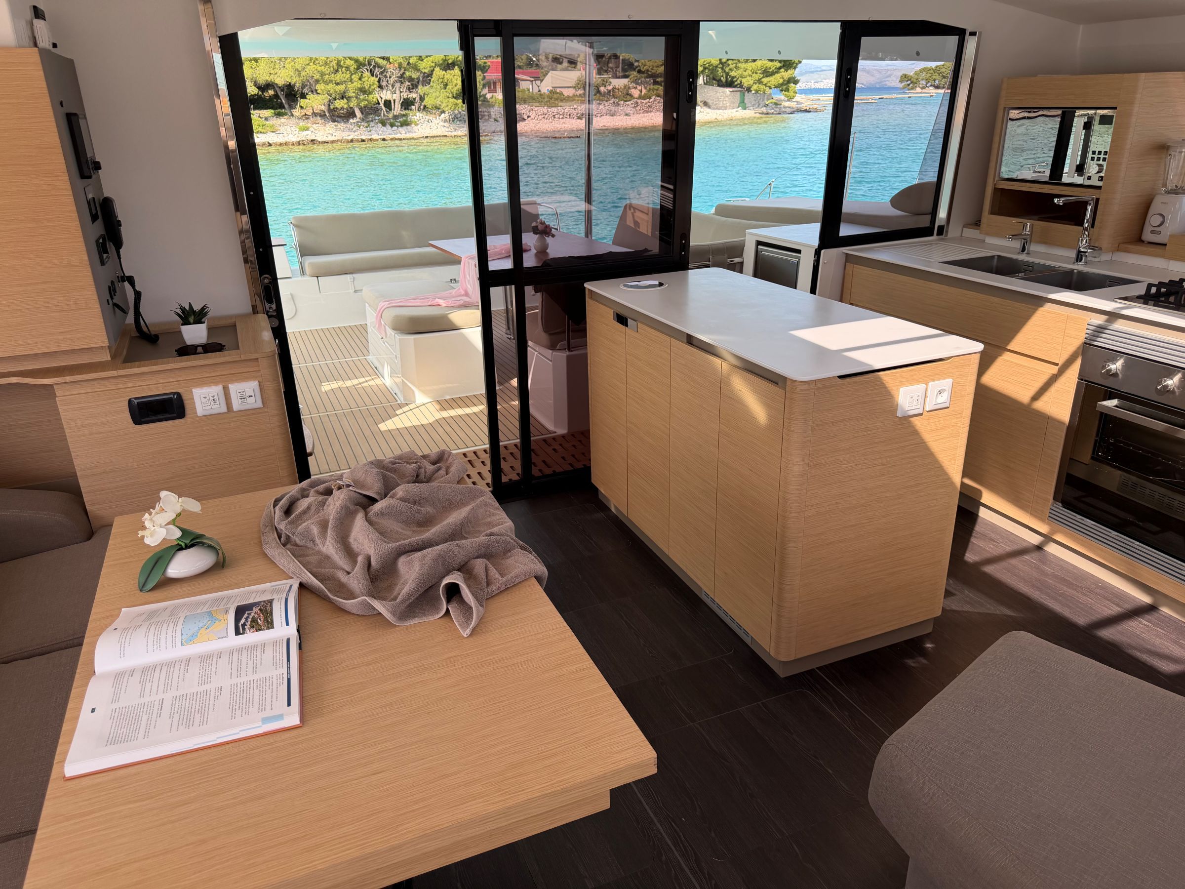 Fountaine Pajot Aura 51 | Sunrise