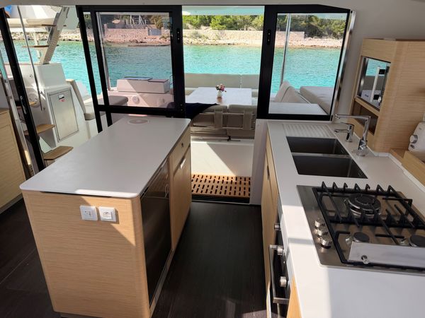 Fountaine Pajot Aura 51 | Sunrise