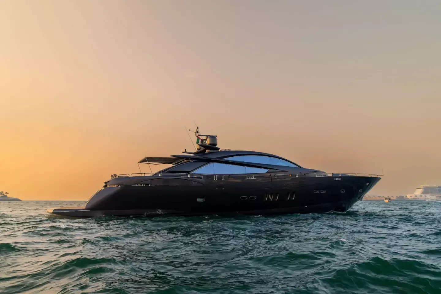 Sunseeker Predator 108 | Eye