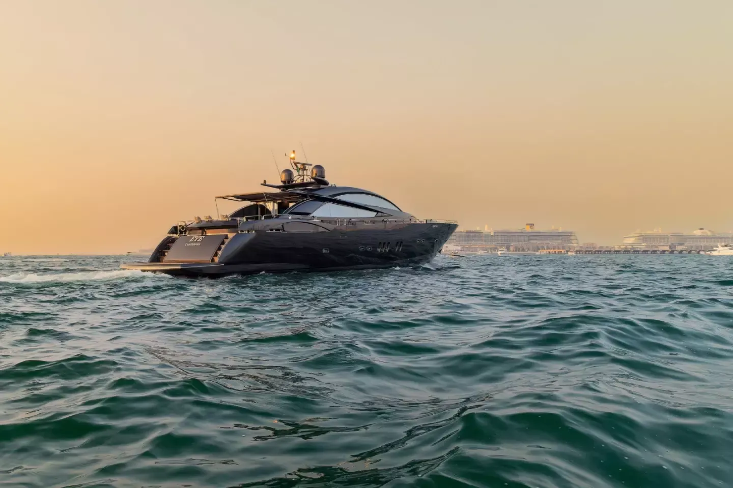 Sunseeker Predator 108 | Eye