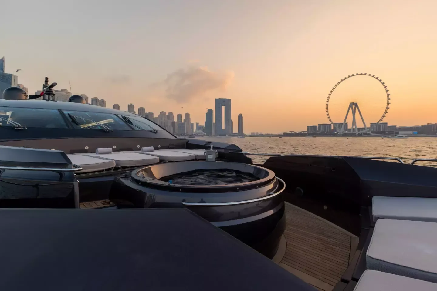 Sunseeker Predator 108 | Eye