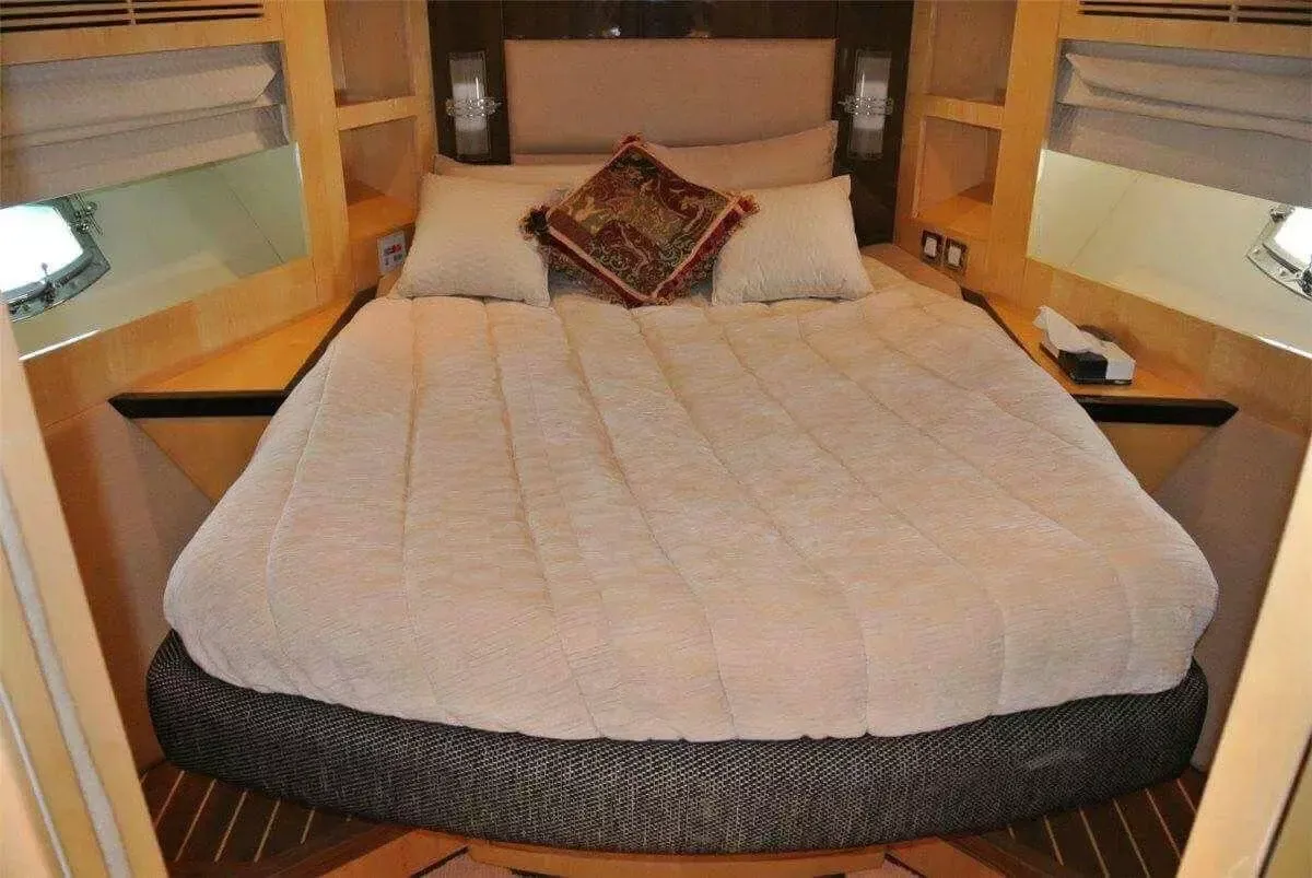 Majesty 56 | Aquaride