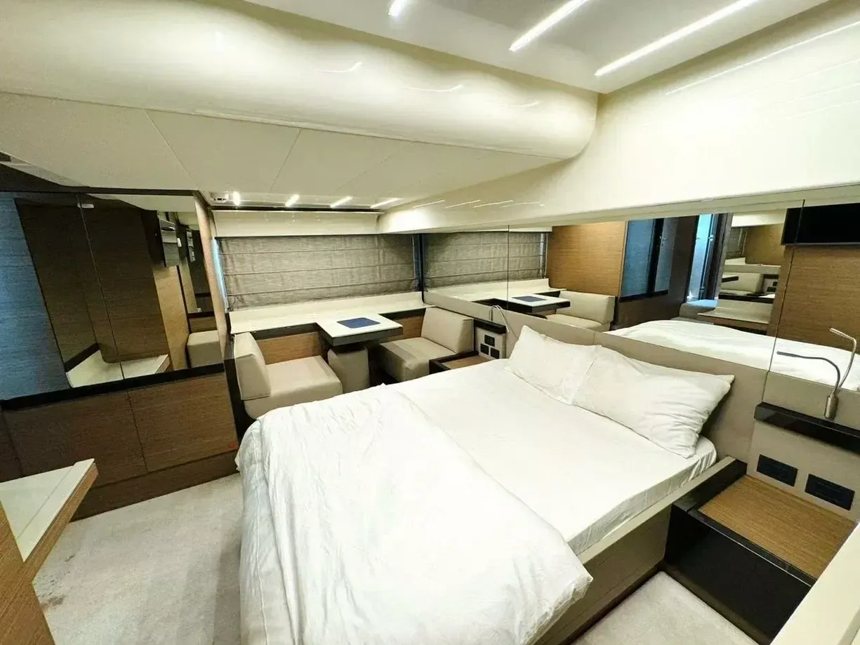 Ferretti 60 | AIM Blu Dubai