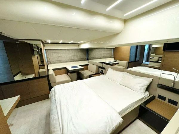 Ferretti 60 | AIM Blu Dubai