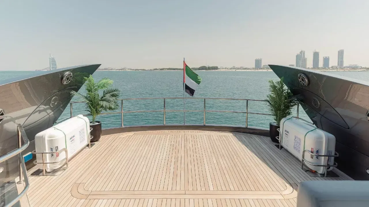 Sunseeker 82 | Matrix