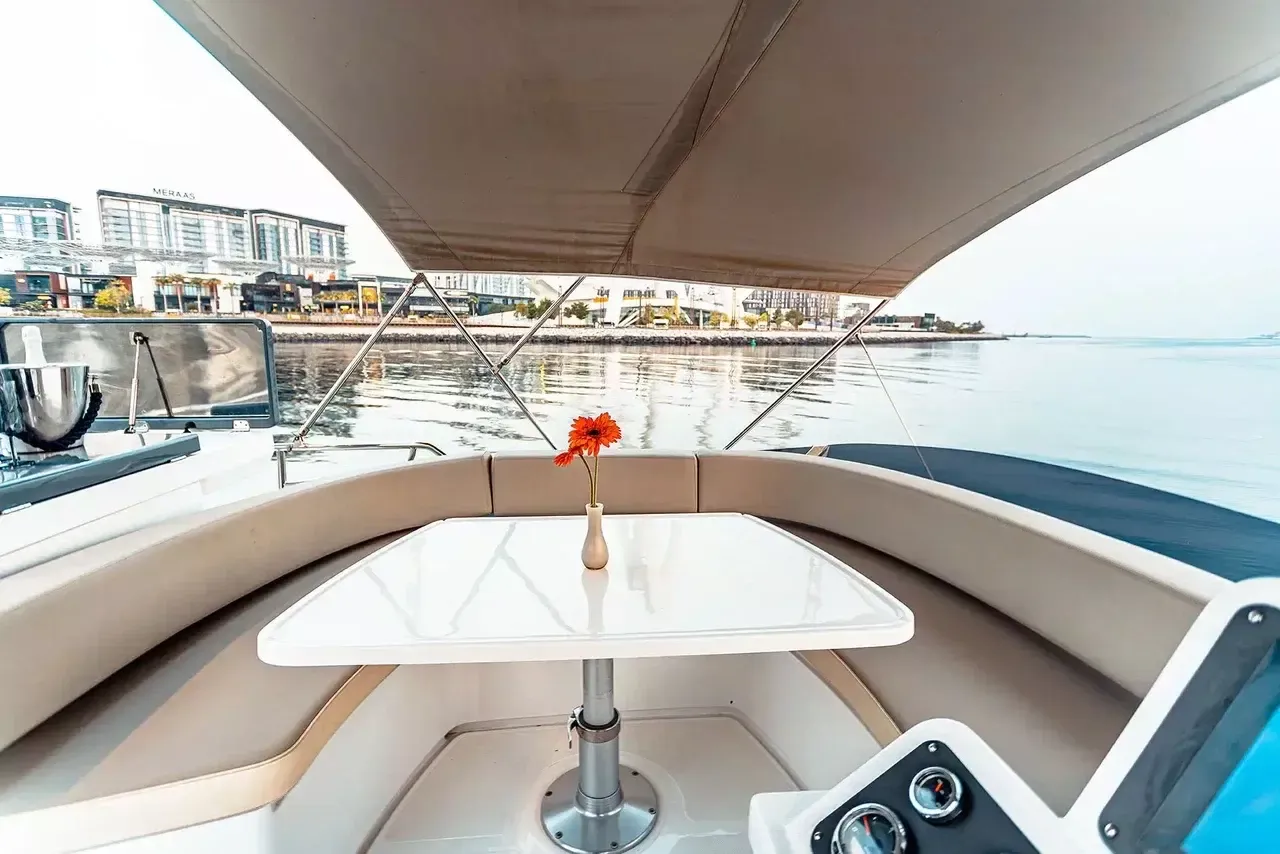 Azimut 43 | Fat Bob