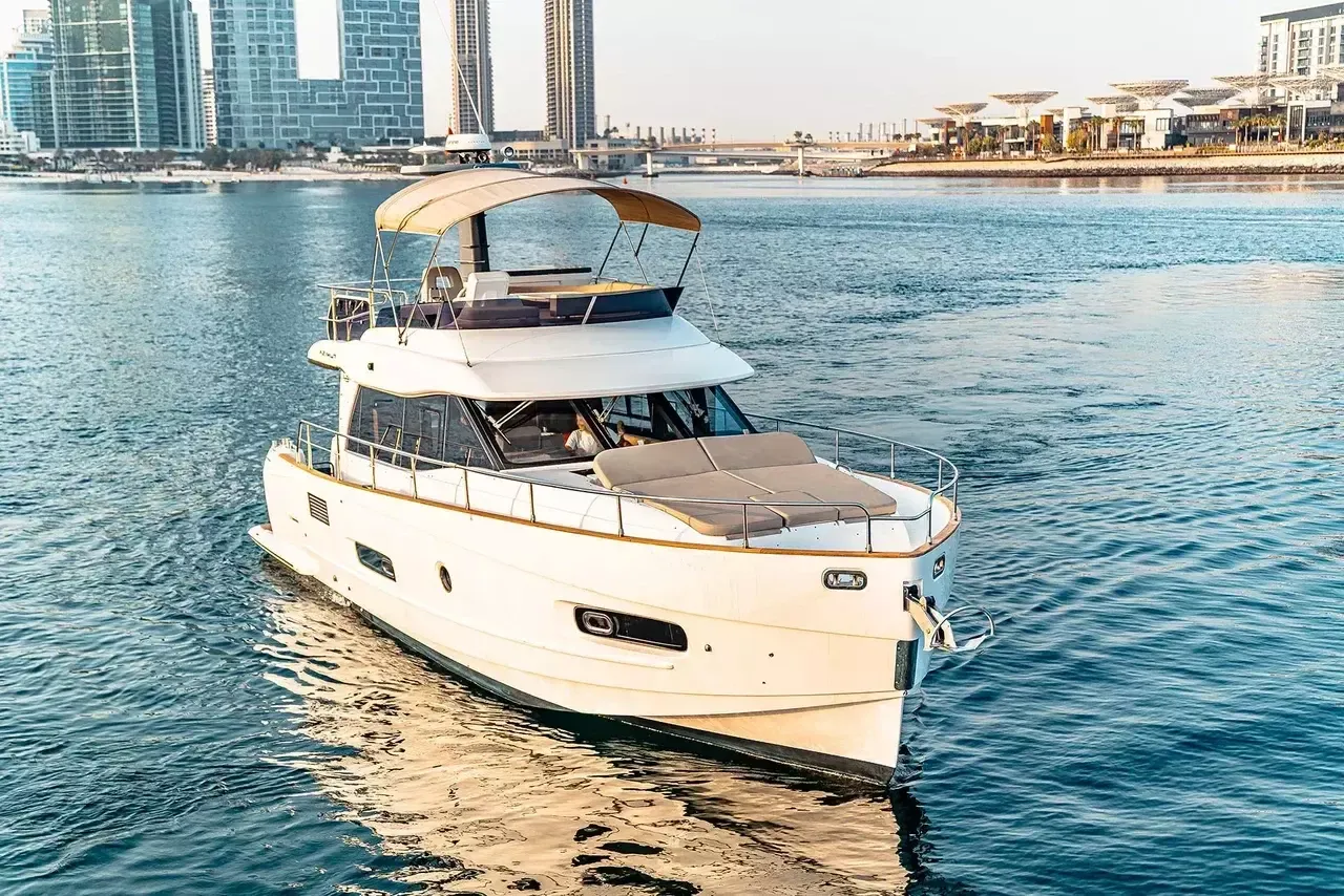 Azimut 43 | Fat Bob