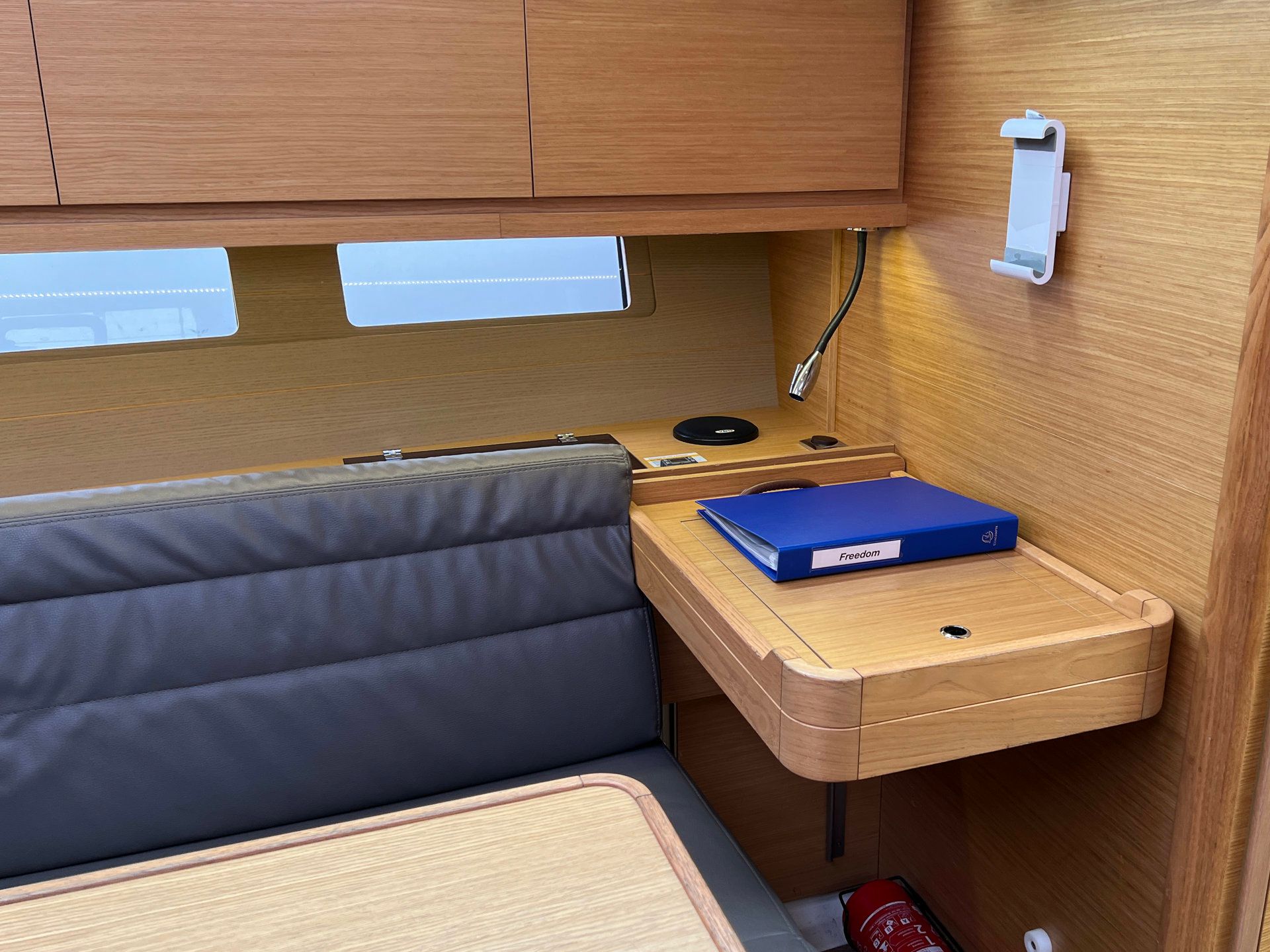 Dufour 382 | Freedom