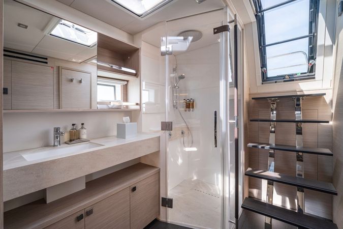 Lagoon 60 | Lady M