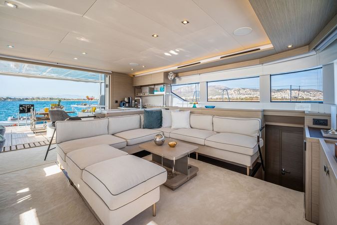 Lagoon 60 | Lady M
