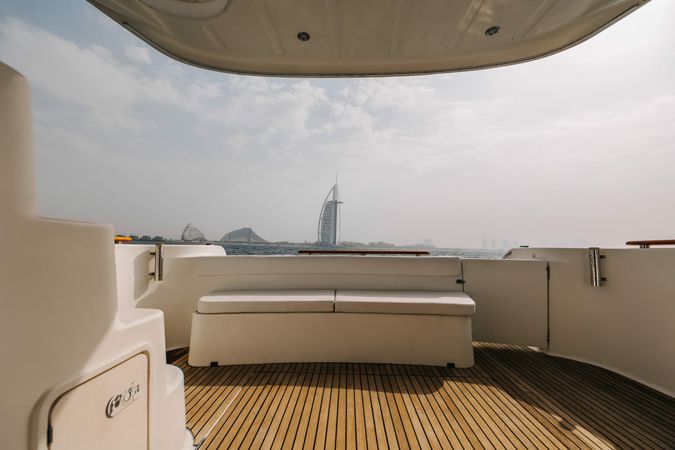 Jeanneau Prestige 32 | Avalon