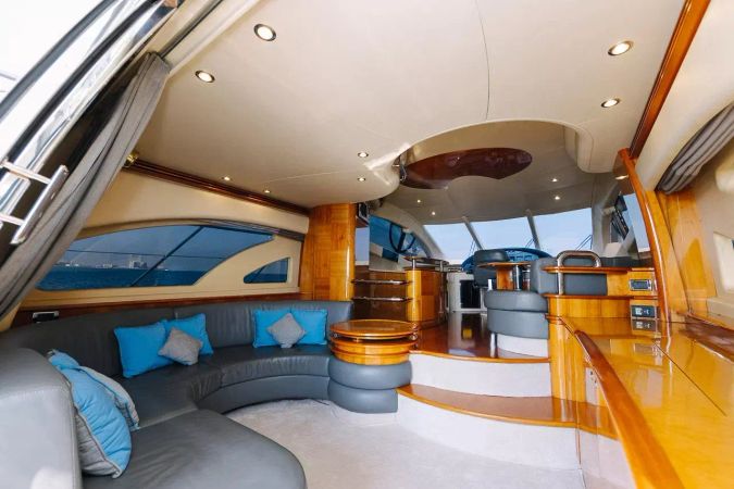 Azimut 55 | 8ofUS